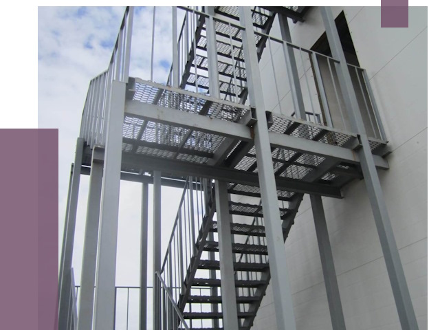 Монтаж пожарных лестниц в Ломоносове от 7786 руб.