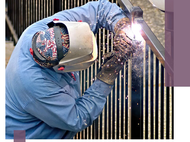 Демонтаж перил срочно и аккуратно в Ломоносове