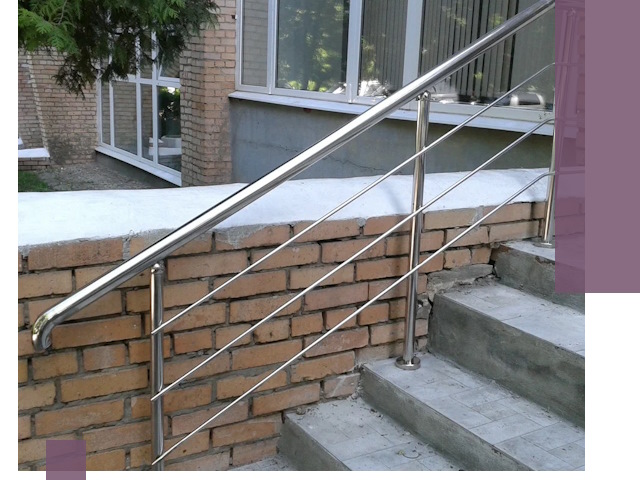 Перила из нержавеющей стали высокого качества в Ломоносове