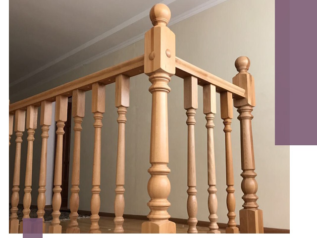 Деревянные перила на заказ в Ломоносове: монтаж и изготовление