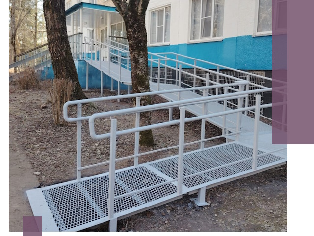 Пандусы под ключ в Ломоносове: изготовление, монтаж и демонтаж