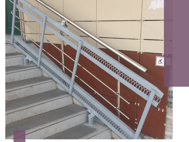 Изготовление откидных пандусов под ключ в Ломоносове